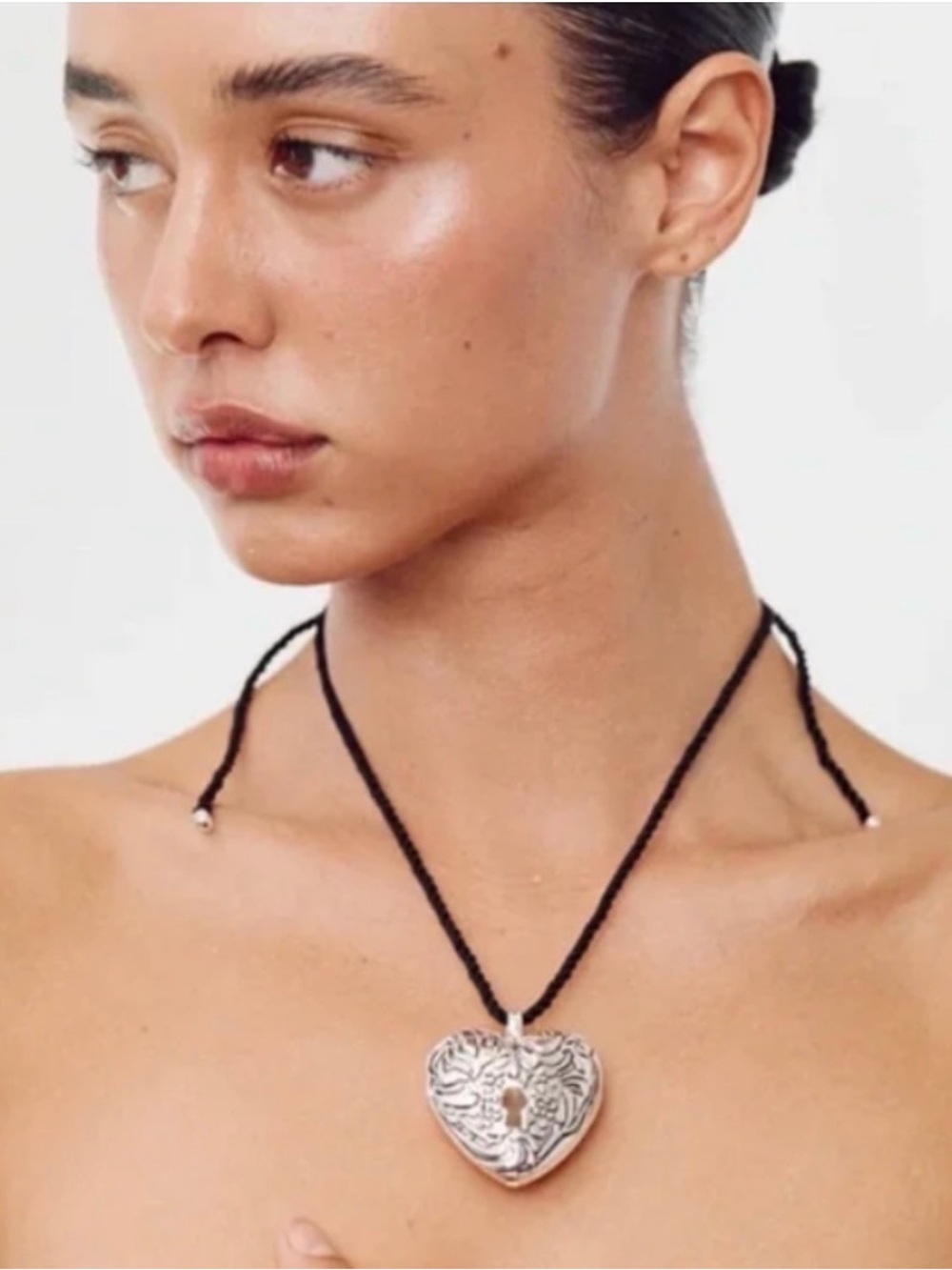 With Jean Heart Padlock Filigree Necklace